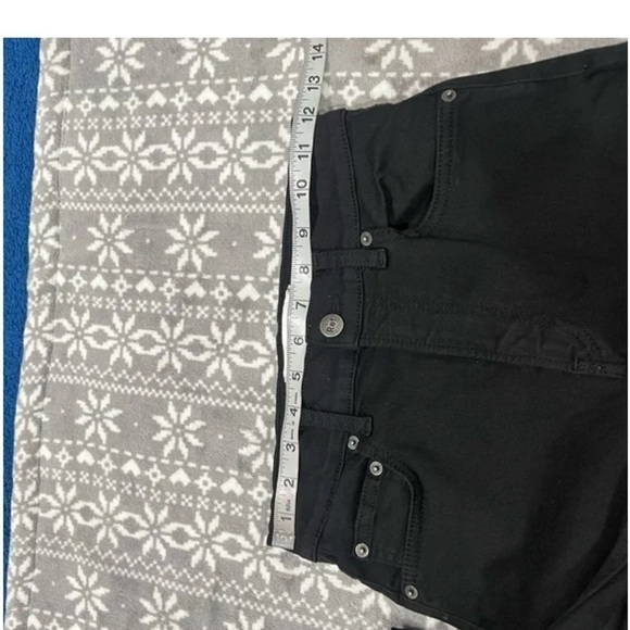 Reformation Ultra High Rise Skinny Jeans In Black Size 25.  Excellent Condition - Picture 9 of 12